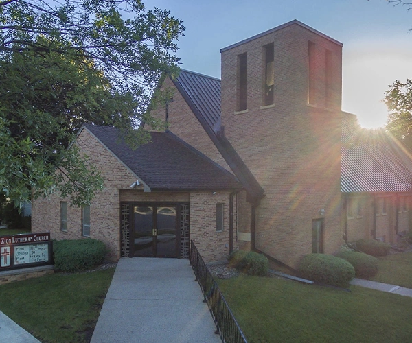 Image of the Renville County, MN government office building.